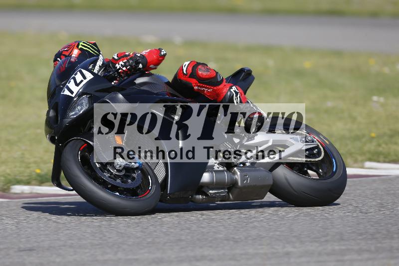 /10 20.04.2026  Pluess Moto Sport ADR/Freies Fahren/727